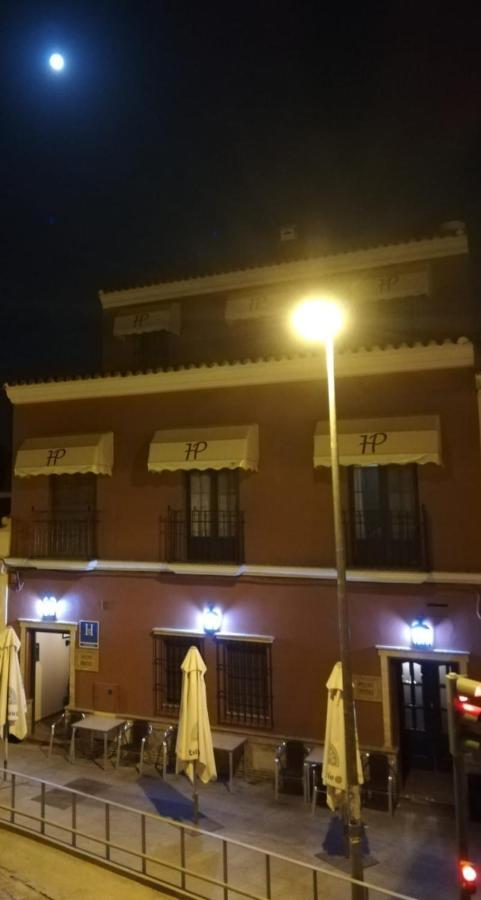 Hostal Pechi Huévar Exteriör bild